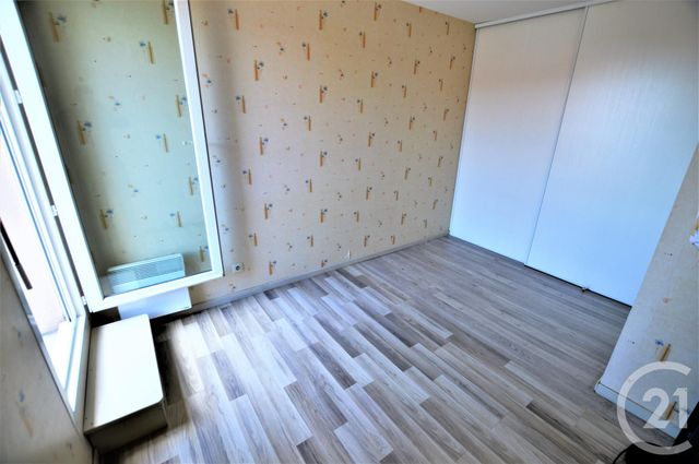 Afficher la photo en grand Appartement F3 à vendre - 3 pièces - 70.5 m2 - ST JEAN DE BRAYE - 45 - CENTRE - Century 21 Premium