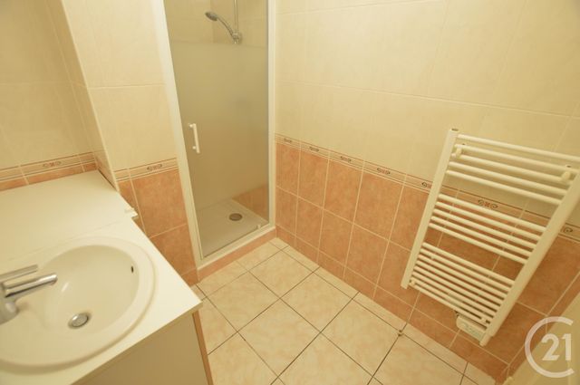 Afficher la photo en grand Appartement F3 à vendre - 3 pièces - 70.5 m2 - ST JEAN DE BRAYE - 45 - CENTRE - Century 21 Premium