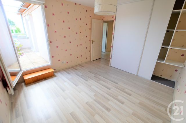 Afficher la photo en grand Appartement F3 à vendre - 3 pièces - 70.5 m2 - ST JEAN DE BRAYE - 45 - CENTRE - Century 21 Premium