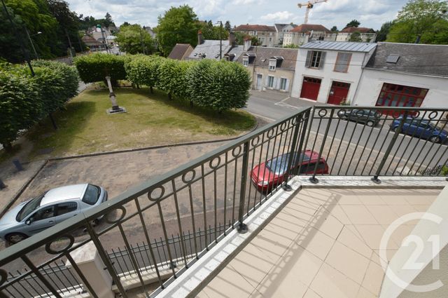 Appartement F2 à vendre - 2 pièces - 46.18 m2 - ST JEAN DE BRAYE - 45 - CENTRE - Century 21 Premium Appartement F2 à vendre - 2 pièces - 46.18 m2 - ST JEAN DE BRAYE - 45 - CENTRE - Century 21 Premium