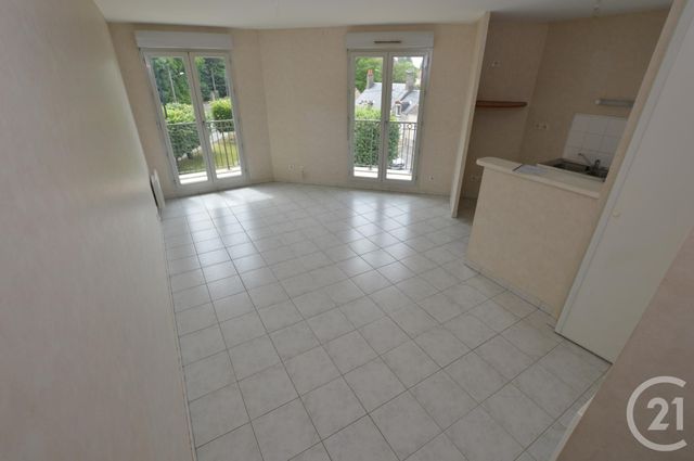 Appartement F2 à vendre - 2 pièces - 46.18 m2 - ST JEAN DE BRAYE - 45 - CENTRE - Century 21 Premium Appartement F2 à vendre - 2 pièces - 46.18 m2 - ST JEAN DE BRAYE - 45 - CENTRE - Century 21 Premium