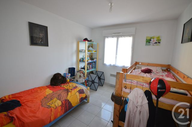 Appartement F3 à louer - 3 pièces - 58.0 m2 - ST JEAN DE BRAYE - 45 - CENTRE - Century 21 Premium Appartement F3 à louer - 3 pièces - 58.0 m2 - ST JEAN DE BRAYE - 45 - CENTRE - Century 21 Premium