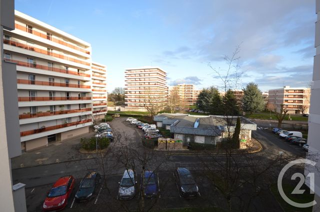 Appartement F1 à louer - 1 pièce - 23.08 m2 - ST JEAN DE BRAYE - 45 - CENTRE - Century 21 Premium Appartement F1 à louer - 1 pièce - 23.08 m2 - ST JEAN DE BRAYE - 45 - CENTRE - Century 21 Premium
