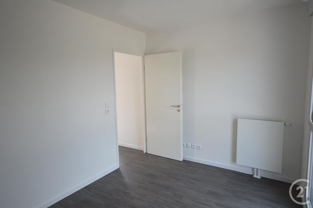 Appartement F2 à louer - 2 pièces - 36.41 m2 - ST JEAN DE BRAYE - 45 - CENTRE - Century 21 Premium Appartement F2 à louer - 2 pièces - 36.41 m2 - ST JEAN DE BRAYE - 45 - CENTRE - Century 21 Premium