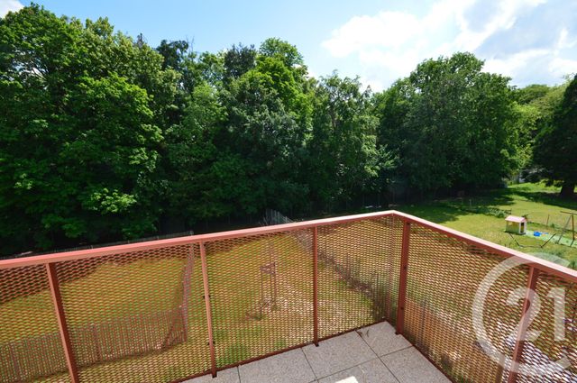 Appartement F2 à louer - 2 pièces - 36.41 m2 - ST JEAN DE BRAYE - 45 - CENTRE - Century 21 Premium Appartement F2 à louer - 2 pièces - 36.41 m2 - ST JEAN DE BRAYE - 45 - CENTRE - Century 21 Premium