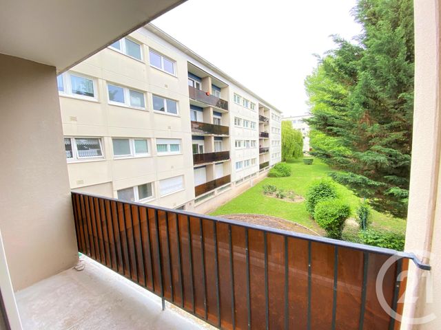Appartement F3 à louer - 3 pièces - 66.05 m2 - ST JEAN DE BRAYE - 45 - CENTRE - Century 21 Premium Appartement F3 à louer - 3 pièces - 66.05 m2 - ST JEAN DE BRAYE - 45 - CENTRE - Century 21 Premium
