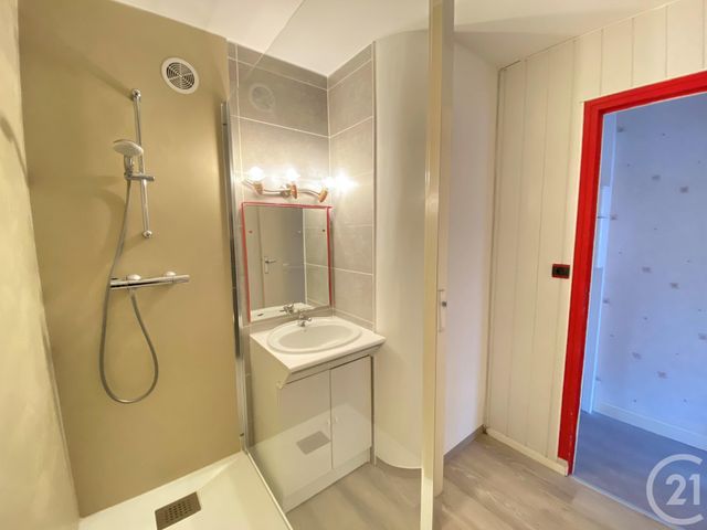 Appartement F3 à louer - 3 pièces - 66.05 m2 - ST JEAN DE BRAYE - 45 - CENTRE - Century 21 Premium Appartement F3 à louer - 3 pièces - 66.05 m2 - ST JEAN DE BRAYE - 45 - CENTRE - Century 21 Premium