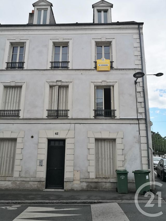 Appartement F2 à vendre - 2 pièces - 35.2 m2 - 45 - CENTRE - Century 21 Premium Appartement F2 à vendre - 2 pièces - 35.2 m2 - 45 - CENTRE - Century 21 Premium
