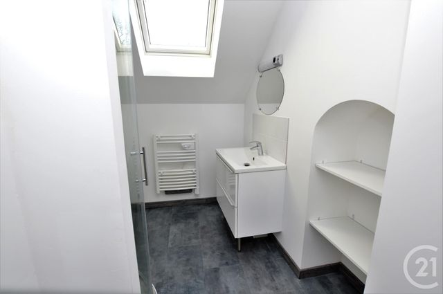maison à louer - 3 pièces - 70.84 m2 - MARIGNY LES USAGES - 45 - CENTRE - Century 21 Premium maison à louer - 3 pièces - 70.84 m2 - MARIGNY LES USAGES - 45 - CENTRE - Century 21 Premium