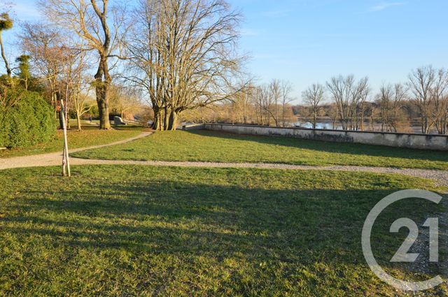 Appartement F2 à louer - 2 pièces - 41.33 m2 - ST JEAN DE BRAYE - 45 - CENTRE - Century 21 Premium Appartement F2 à louer - 2 pièces - 41.33 m2 - ST JEAN DE BRAYE - 45 - CENTRE - Century 21 Premium