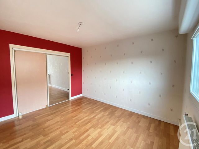 Afficher la photo en grand Appartement F3 à louer - 3 pièces - 66.05 m2 - ST JEAN DE BRAYE - 45 - CENTRE - Century 21 Premium