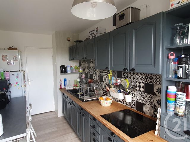 Afficher la photo en grand Appartement F3 à vendre - 3 pièces - 66.0 m2 - FLEURY LES AUBRAIS - 45 - CENTRE - Century 21 Premium