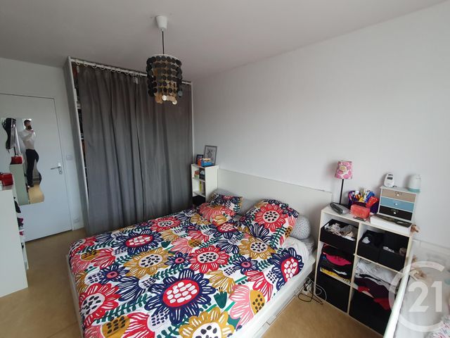 Afficher la photo en grand Appartement F3 à vendre - 3 pièces - 66.0 m2 - FLEURY LES AUBRAIS - 45 - CENTRE - Century 21 Premium