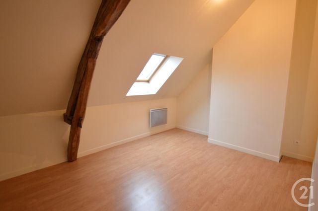 Afficher la photo en grand Appartement F3 à louer - 3 pièces - 69.96 m2 - FLEURY LES AUBRAIS - 45 - CENTRE - Century 21 Premium