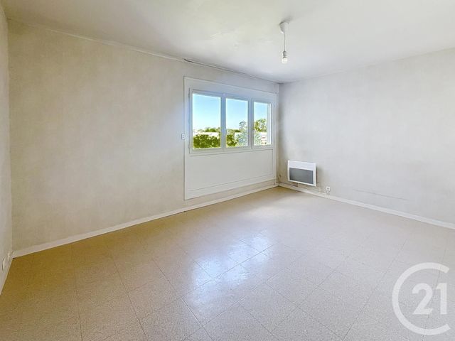 Appartement F1 à louer - 1 pièce - 30,22 m2 - St Jean De Braye - 45 - CENTRE