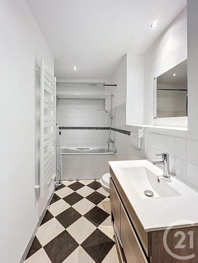 Maison à vendre - 3 pièces - 81,34 m2 - St Jean De Braye - 45 - CENTRE