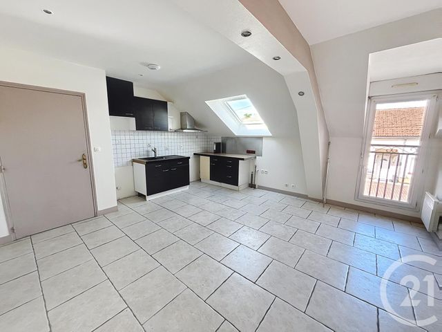 Appartement F3 à louer ST JEAN DE BRAYE