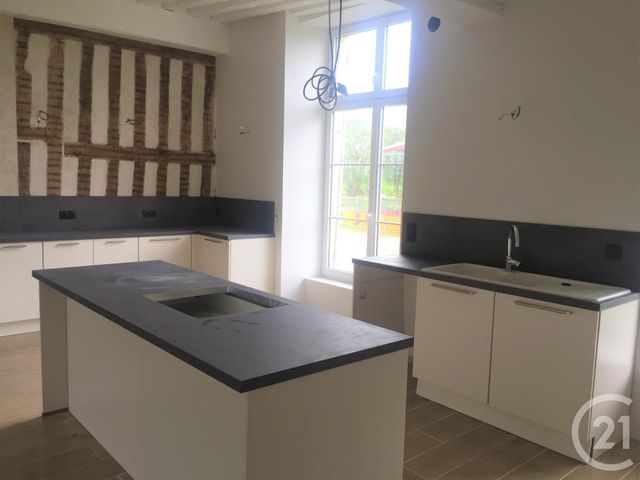 Maison à louer - 6 pièces - 149,76 m2 - Marigny Les Usages - 45 - CENTRE