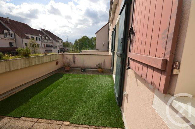 Appartement F2 à louer ST JEAN DE BRAYE