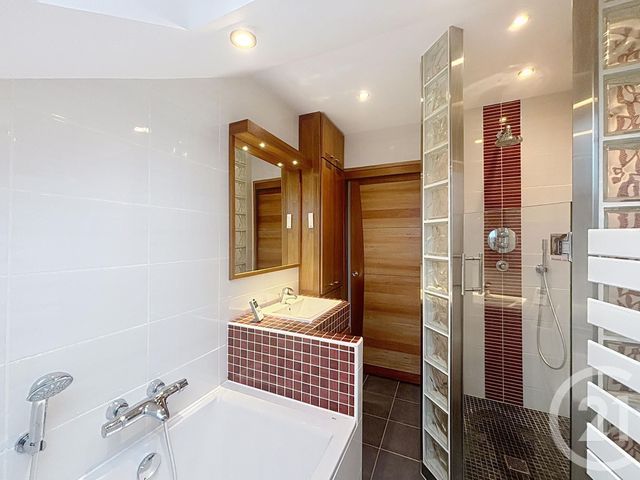 Appartement à louer - 3 pièces - 65,07 m2 - St Jean De Braye - 45 - CENTRE