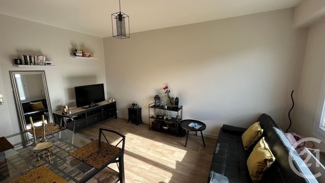 Appartement F1 à louer - 1 pièce - 30,21 m2 - St Jean De Braye - 45 - CENTRE