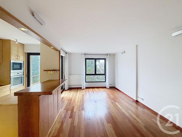 Appartement à louer - 3 pièces - 65,07 m2 - St Jean De Braye - 45 - CENTRE