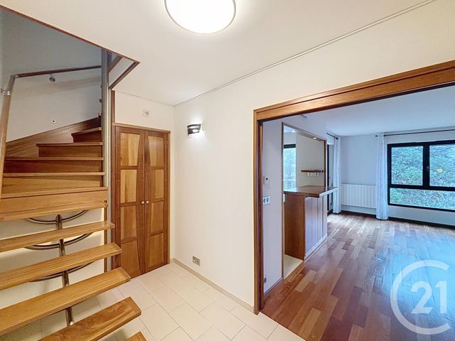 Appartement &agrave; louer - 3 pi&egrave;ces - 65,07 m2 - St Jean De Braye - 45 - CENTRE