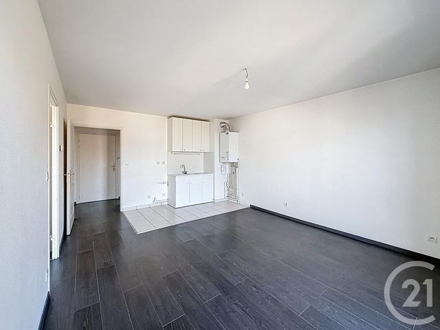 Appartement F2 à vendre ST JEAN DE BRAYE