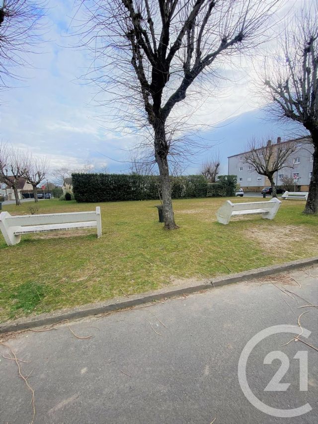 Appartement F4 &agrave; louer - 4 pi&egrave;ces - 80,60 m2 - St Jean De Braye - 45 - CENTRE