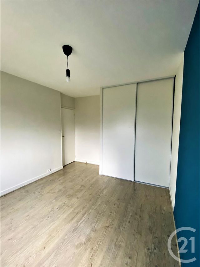 Appartement F4 &agrave; louer - 4 pi&egrave;ces - 80,60 m2 - St Jean De Braye - 45 - CENTRE