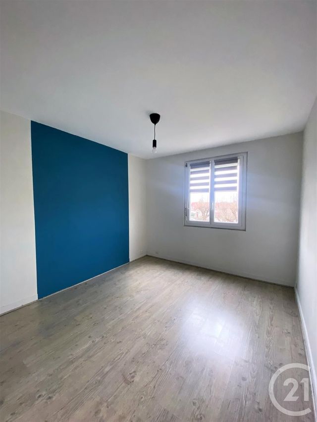 Appartement F4 &agrave; louer - 4 pi&egrave;ces - 80,60 m2 - St Jean De Braye - 45 - CENTRE