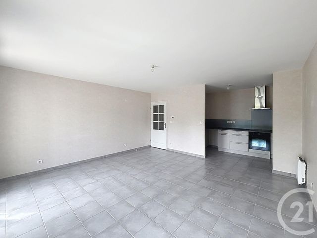 Appartement F3 &agrave; louer - 3 pi&egrave;ces - 65,69 m2 - St Jean De Braye - 45 - CENTRE