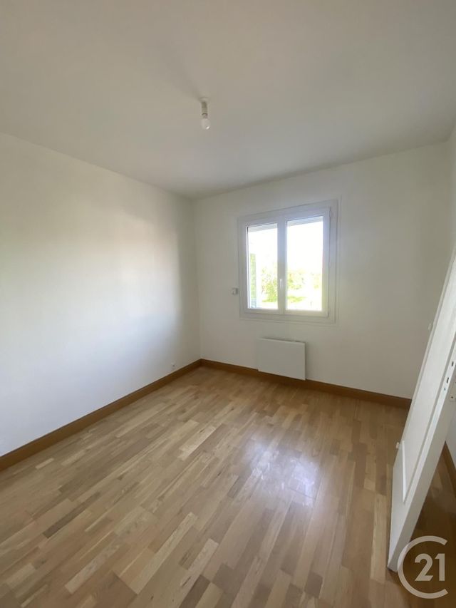 Maison &agrave; louer - 4 pi&egrave;ces - 88 m2 - St Jean De Braye - 45 - CENTRE