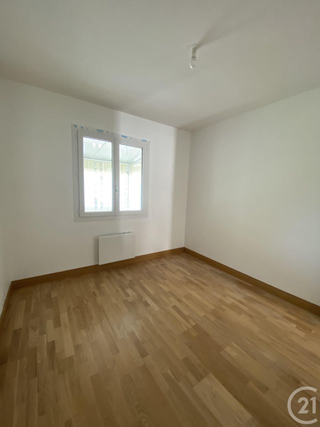 Maison &agrave; louer - 4 pi&egrave;ces - 88 m2 - St Jean De Braye - 45 - CENTRE