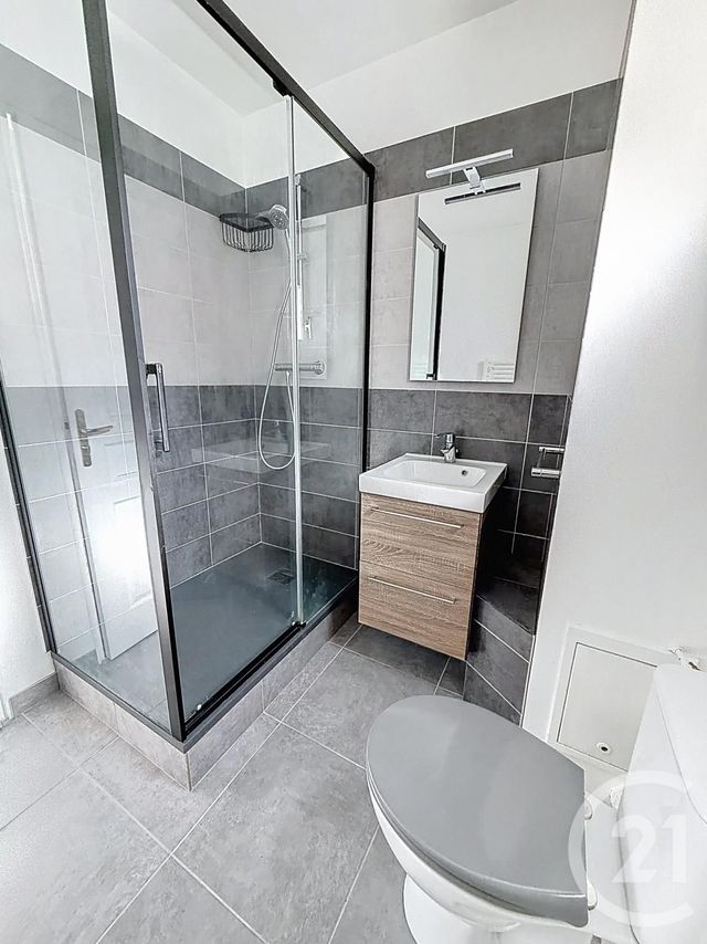Appartement F4 &agrave; louer - 4 pi&egrave;ces - 81,25 m2 - St Jean De Braye - 45 - CENTRE