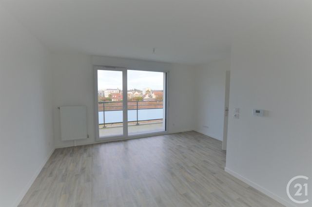 Appartement F2 à louer ST JEAN DE BRAYE