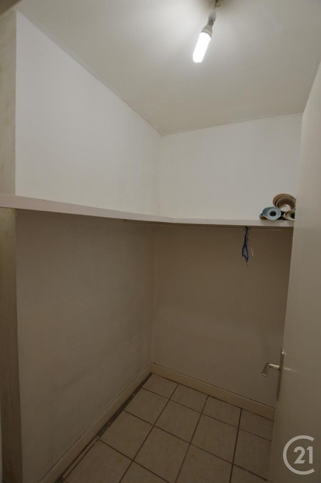 Appartement Studio &agrave; louer - 1 pi&egrave;ce - 29,40 m2 - St Jean De Braye - 45 - CENTRE