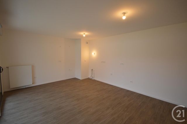 Appartement F3 &agrave; louer - 3 pi&egrave;ces - 62,25 m2 - St Jean De Braye - 45 - CENTRE