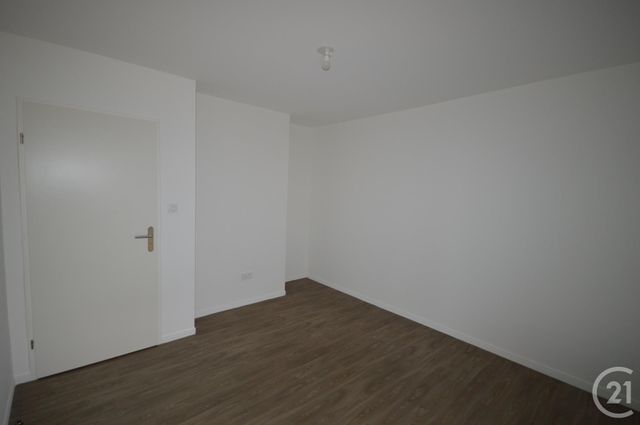 Appartement F3 &agrave; louer - 3 pi&egrave;ces - 62,25 m2 - St Jean De Braye - 45 - CENTRE