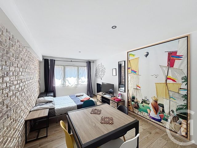 Appartement F1 à louer ST JEAN DE BRAYE