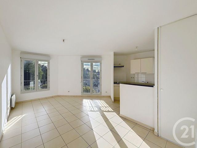 Appartement F2 à louer ST JEAN DE BRAYE