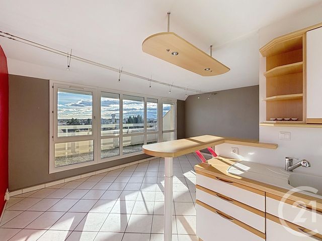 Appartement F3 duplex &agrave; louer - 3 pi&egrave;ces - 75 m2 - St Jean De Braye - 45 - CENTRE