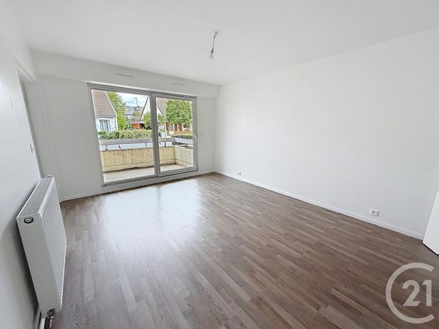 Appartement F3 à louer ST JEAN DE BRAYE