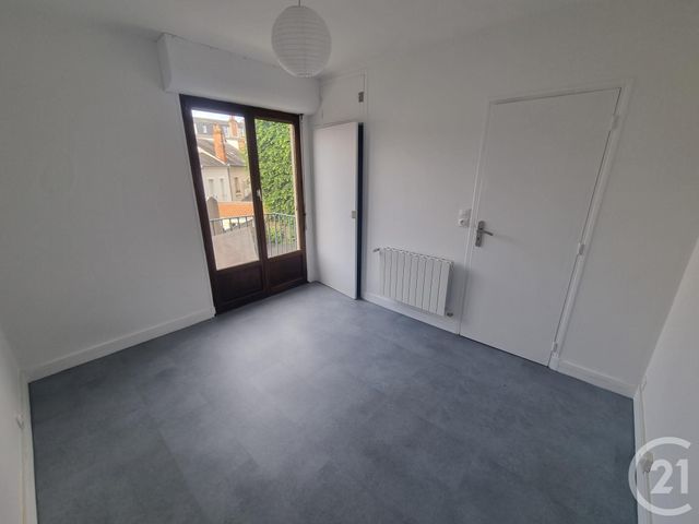 Appartement F3 à vendre - 3 pièces - 63 m2 - Orleans - 45 - CENTRE