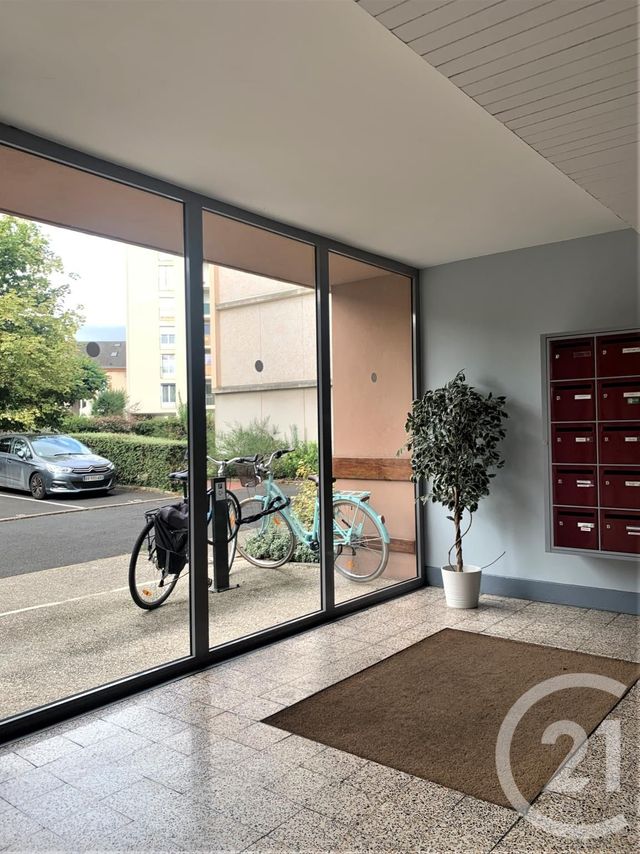 Appartement F3 à vendre - 3 pièces - 63 m2 - Orleans - 45 - CENTRE