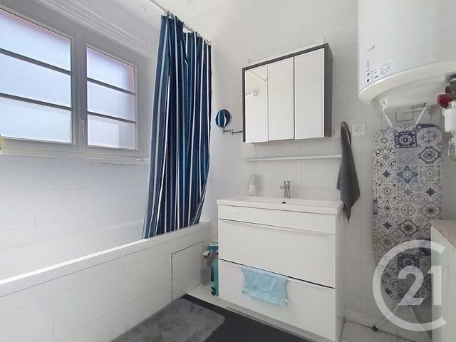 Appartement F4 &agrave; vendre - 4 pi&egrave;ces - 93 m2 - Orleans - 45 - CENTRE