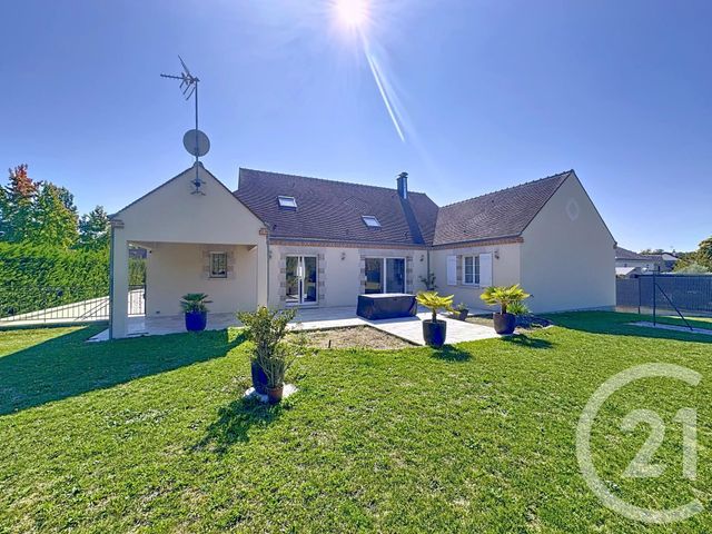 Maison à vendre - 6 pièces - 193 m2 - Ingre - 45 - CENTRE