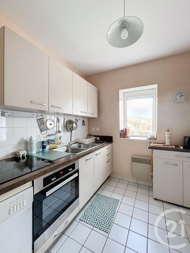 Appartement F3 à vendre - 3 pièces - 82 m2 - Orleans - 45 - CENTRE