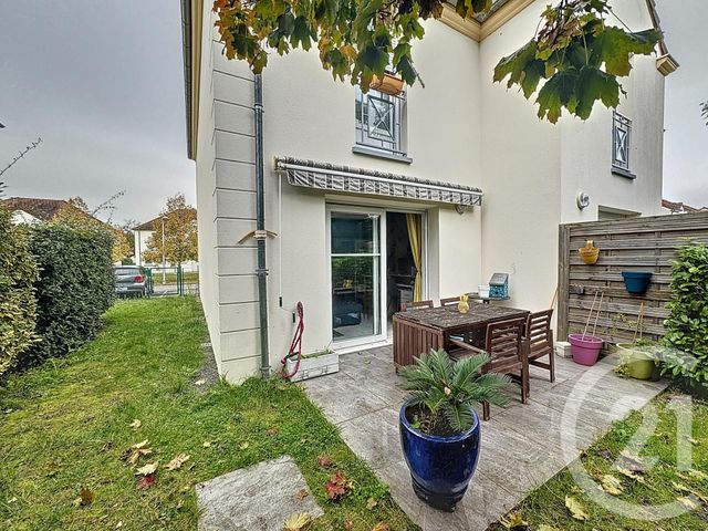 Appartement F3 à vendre - 3 pièces - 65,20 m2 - Saran - 45 - CENTRE