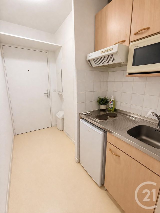 Appartement F1 à louer ORLEANS
